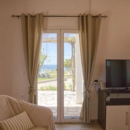 Vila Riviera *